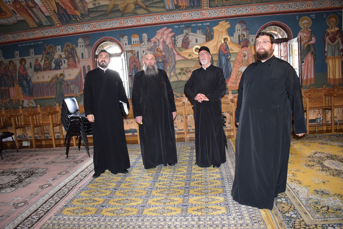 Întrunire misionară cu preoţi din şapte protopopiate, la Botoşani