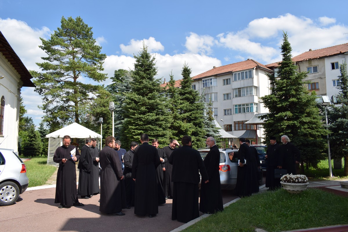 Întrunire misionară cu preoţi din şapte protopopiate, la Botoşani