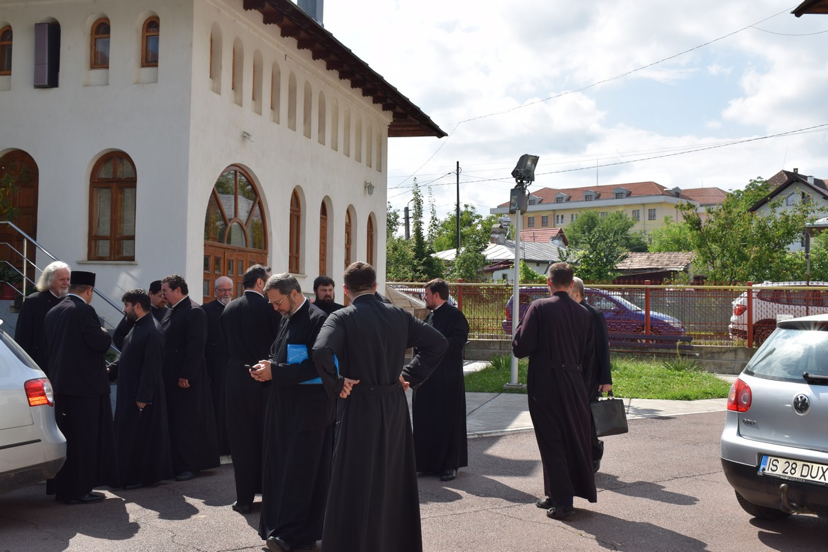 Întrunire misionară cu preoţi din şapte protopopiate, la Botoşani