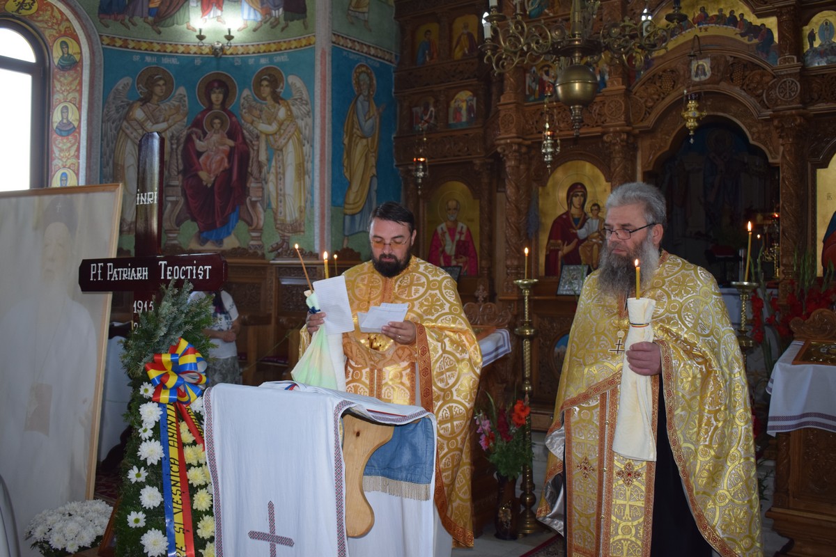 Patriarhul Teoctist Arăpașu, pomenit la Victoria și la Tocileni