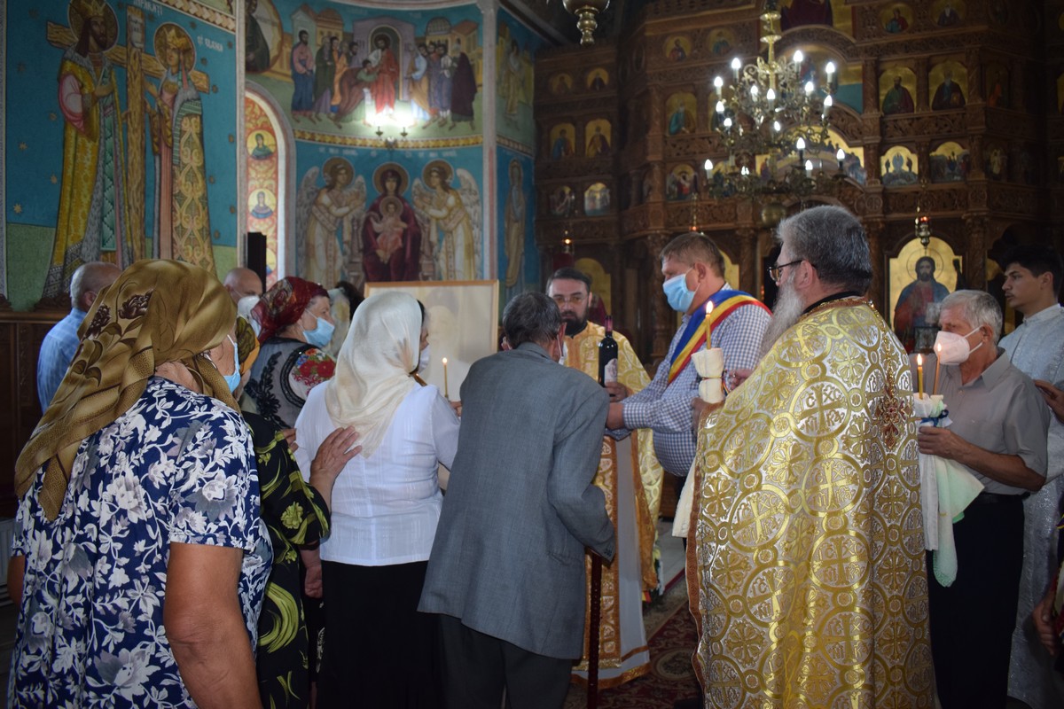 Patriarhul Teoctist Arăpașu, pomenit la Victoria și la Tocileni