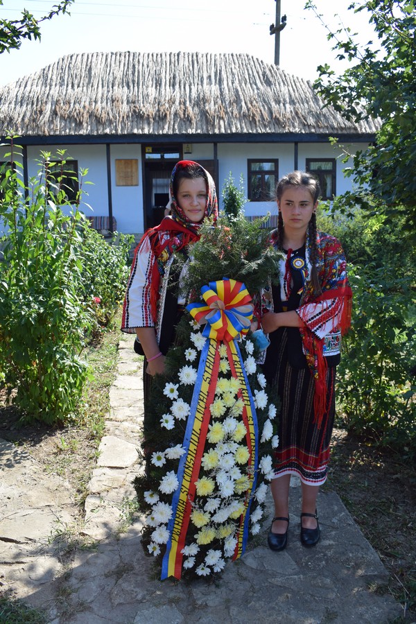 Patriarhul Teoctist Arăpașu, pomenit la Victoria și la Tocileni