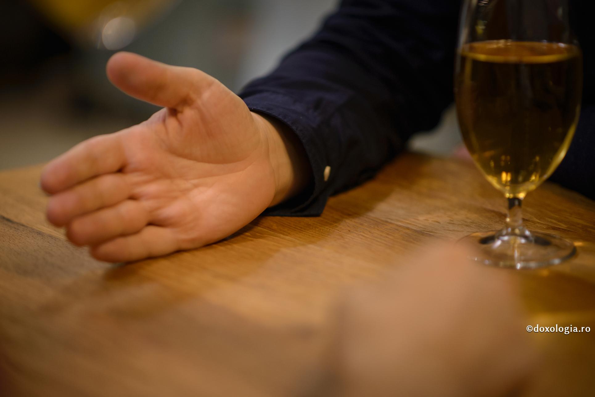 Să nu-i dojenim pe cei care ne arată starea în care ne aflăm