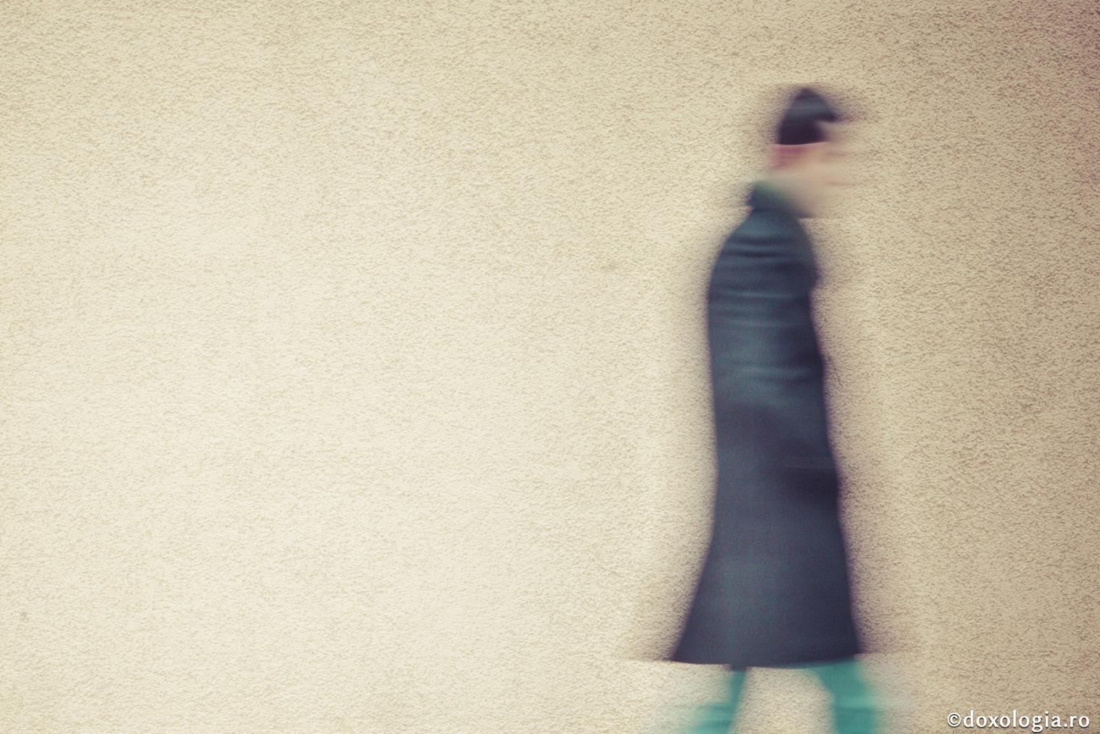 Atunci pustnicul a luat binecuvântare de la proxenet