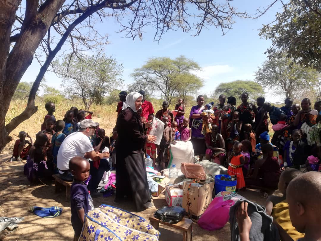 Întâlnire cu prietenii massai din Parohia de la Mapogoro