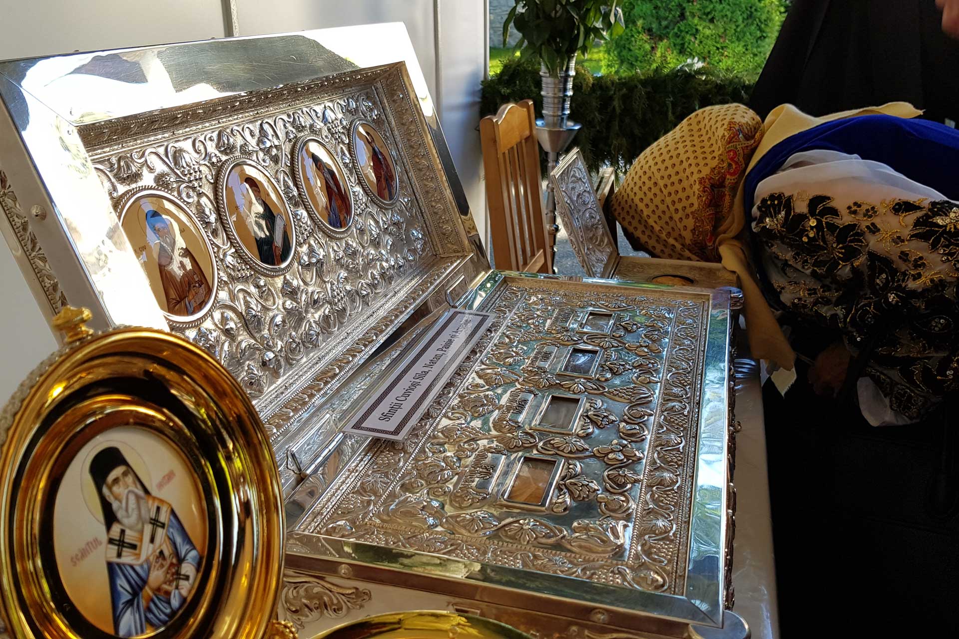 Hram la Mănăstirea Putna: „Glasul măritului Voievod Ștefan a fost auzit, ascultat, iubit, temut și urmat” Hram la Mănăstirea Putna: „Glasul măritului Voievod Ștefan a fost auzit, ascultat, iubit, temut și urmat”