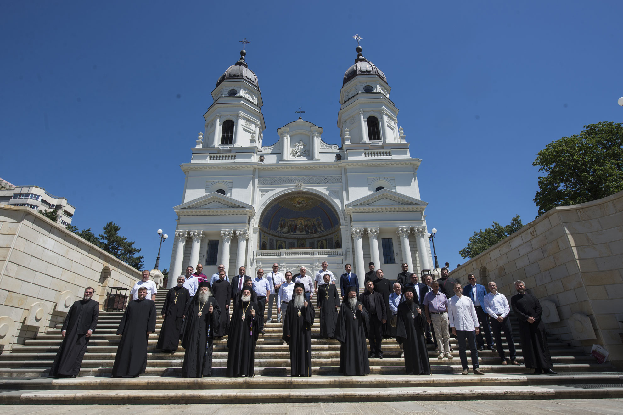 Au fost desemnați doi ierarhi candidați pentru slujirea de Arhiepiscop al Sucevei și Rădăuților – comunicat de presă Au fost desemnați doi ierarhi candidați pentru slujirea de Arhiepiscop al Sucevei și Rădăuților – comunicat de presă