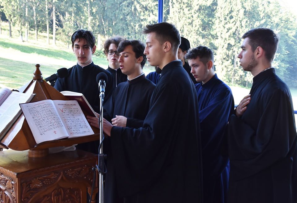 PS Macarie, la Mănăstirea Nicula: „Maica Domnului este la Nicula, printre copiii ei, pe care-i păzește de tot răul”