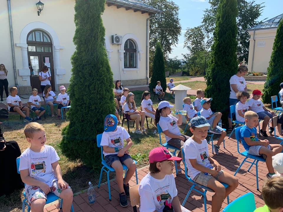 Program educativ-recreativ la Centrul de Zi al Fundației „Episcop Melchisedec”