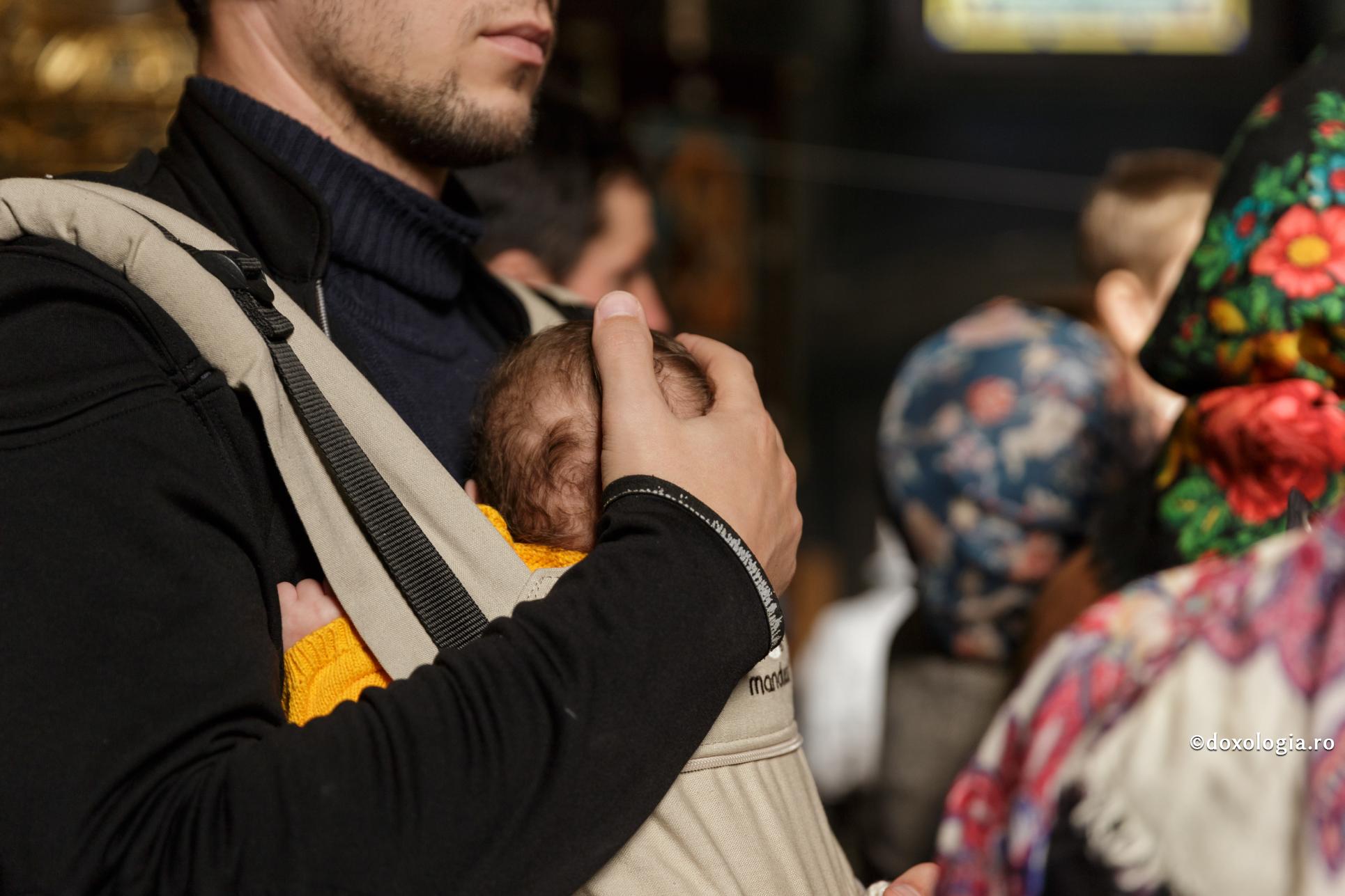 Cum ne ajută Dumnezeu în situațiile critice