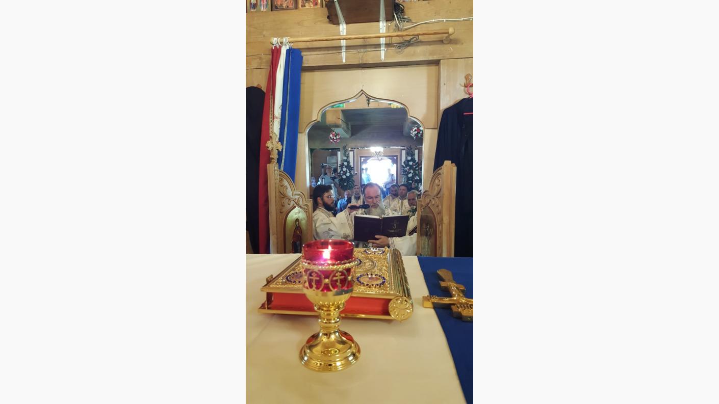 Biserica Schitului Cireșoaia, județul Bacău, a fost sfinţită