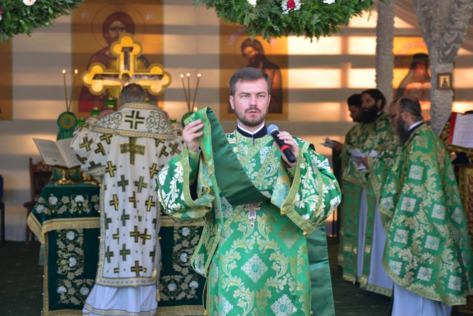 Sfântul Ioan Iacob Hozevitul, sărbătorit la el acasă: „A parcurs în puțini ani trepte de înălțare și adâncime duhovnicească, cum rar se întâmplă în viața noastră”