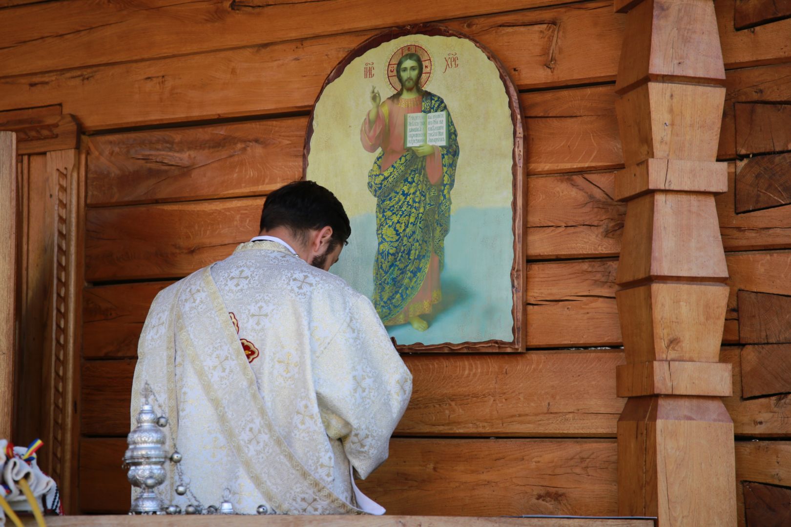 Slujire arhierească la Mănăstirea Cozancea: „Maica Domnului este cinstită ca o prezență permanentă”