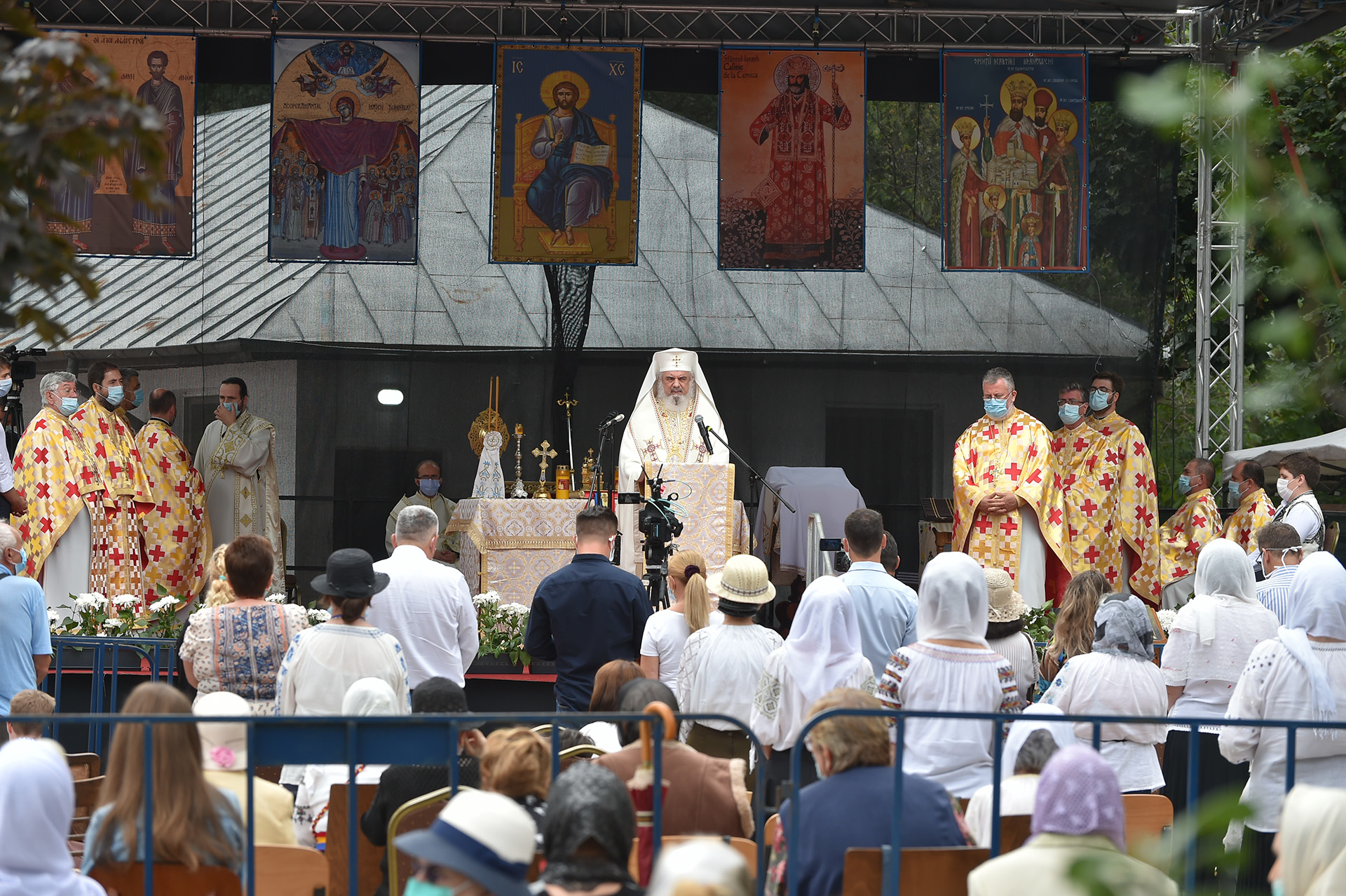 PF Daniel: „Suferința se înmulțește când credința slăbește”