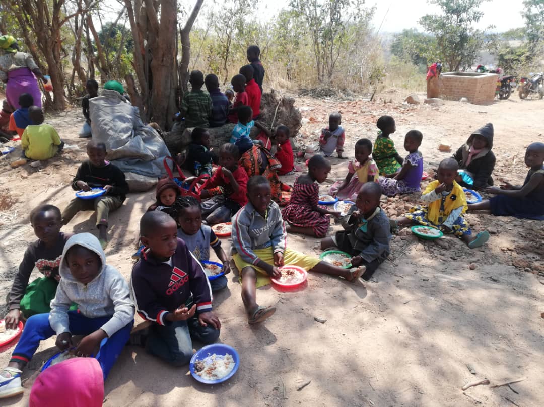 Prima Liturghie în biserica Adormirii Maicii Domnului de la Igangimale