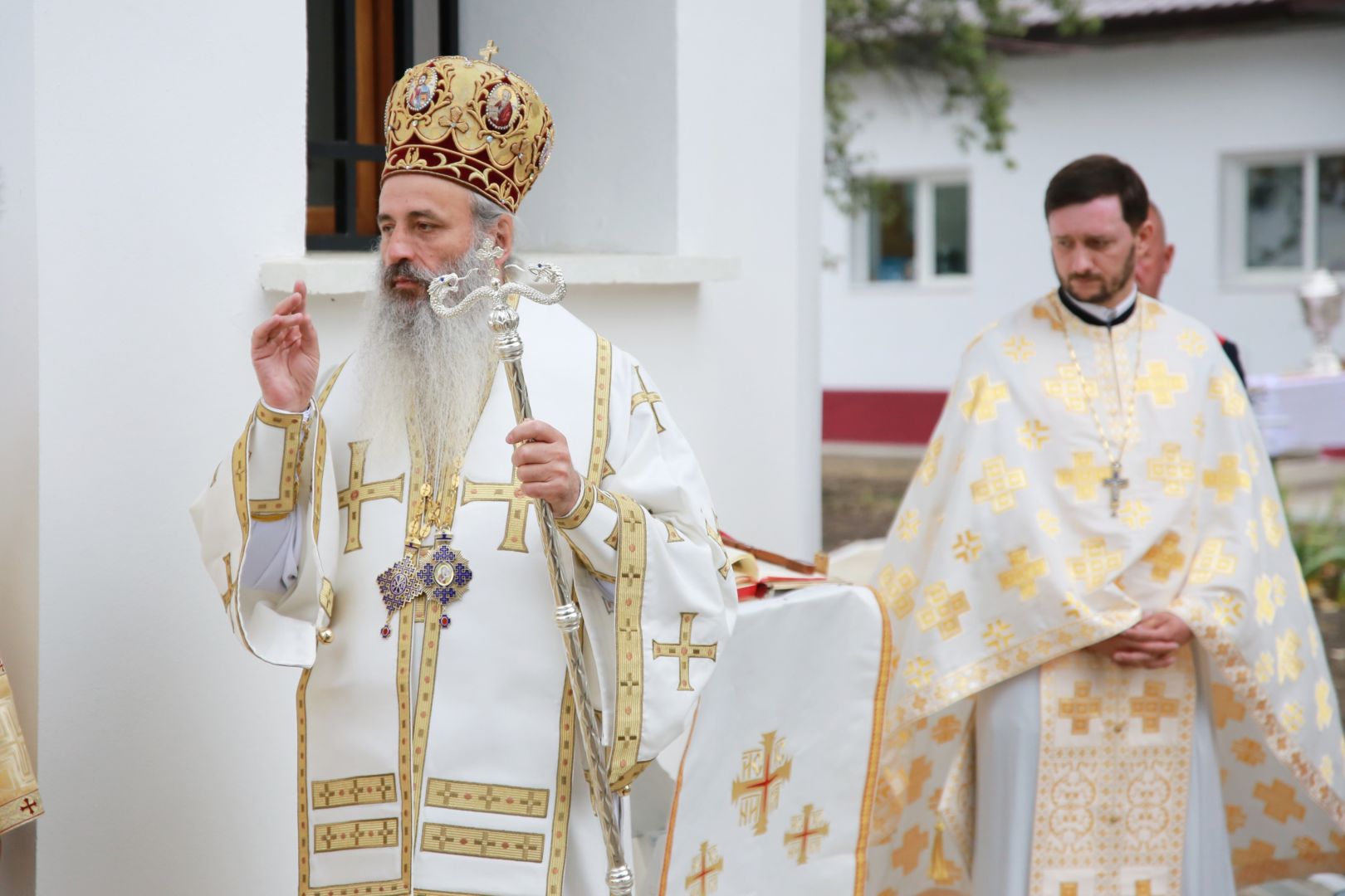 Biserica Parohiei Pocreaca, veche de peste 160 de ani, a fost resfințită