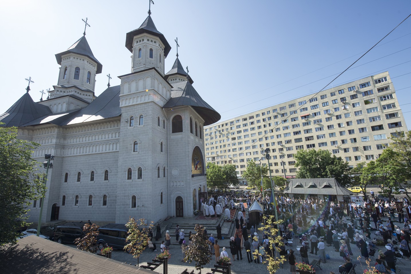 IPS Mitropolit Teofan: „Sub egida mărturisirii că Hristos a înviat, știm că Ilie Gabriel nu a murit, ci doarme”