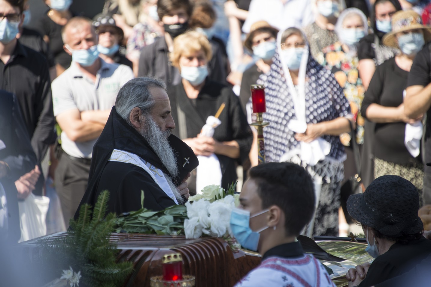 IPS Mitropolit Teofan: „Sub egida mărturisirii că Hristos a înviat, știm că Ilie Gabriel nu a murit, ci doarme”