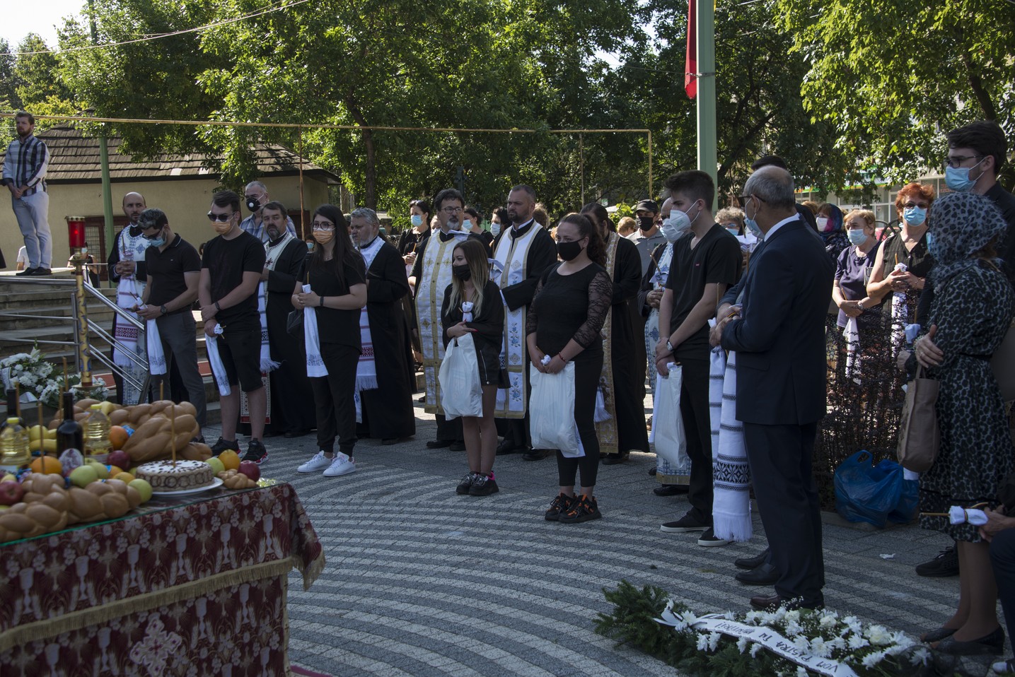 IPS Mitropolit Teofan: „Sub egida mărturisirii că Hristos a înviat, știm că Ilie Gabriel nu a murit, ci doarme”