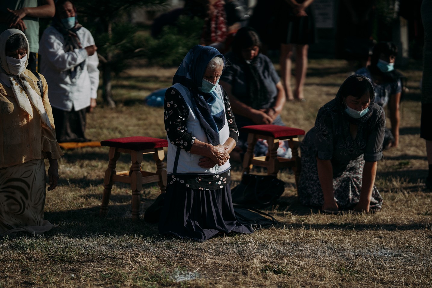 foto: Adrian Sârbu Un nou centru parohial la Rădeni-Neamț: „Dumnezeu nu îl lasă pe omul care se afundă în întunericul vieții”
