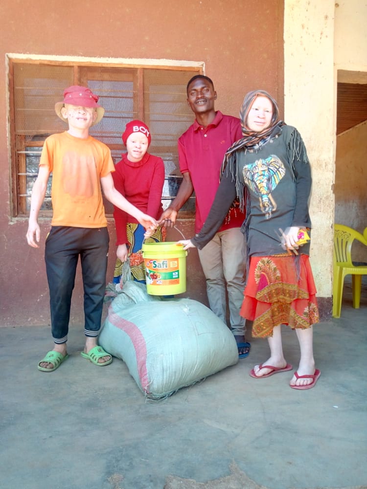 Albinoșii din Kipera - protejații noștri