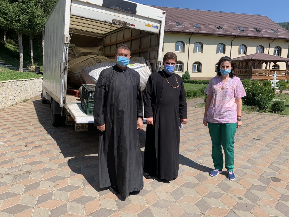Protoieria Sascut, în sprijinul persoanelor vârstnice găzduite la Hârja Protoieria Sascut, în sprijinul persoanelor vârstnice găzduite la Hârja