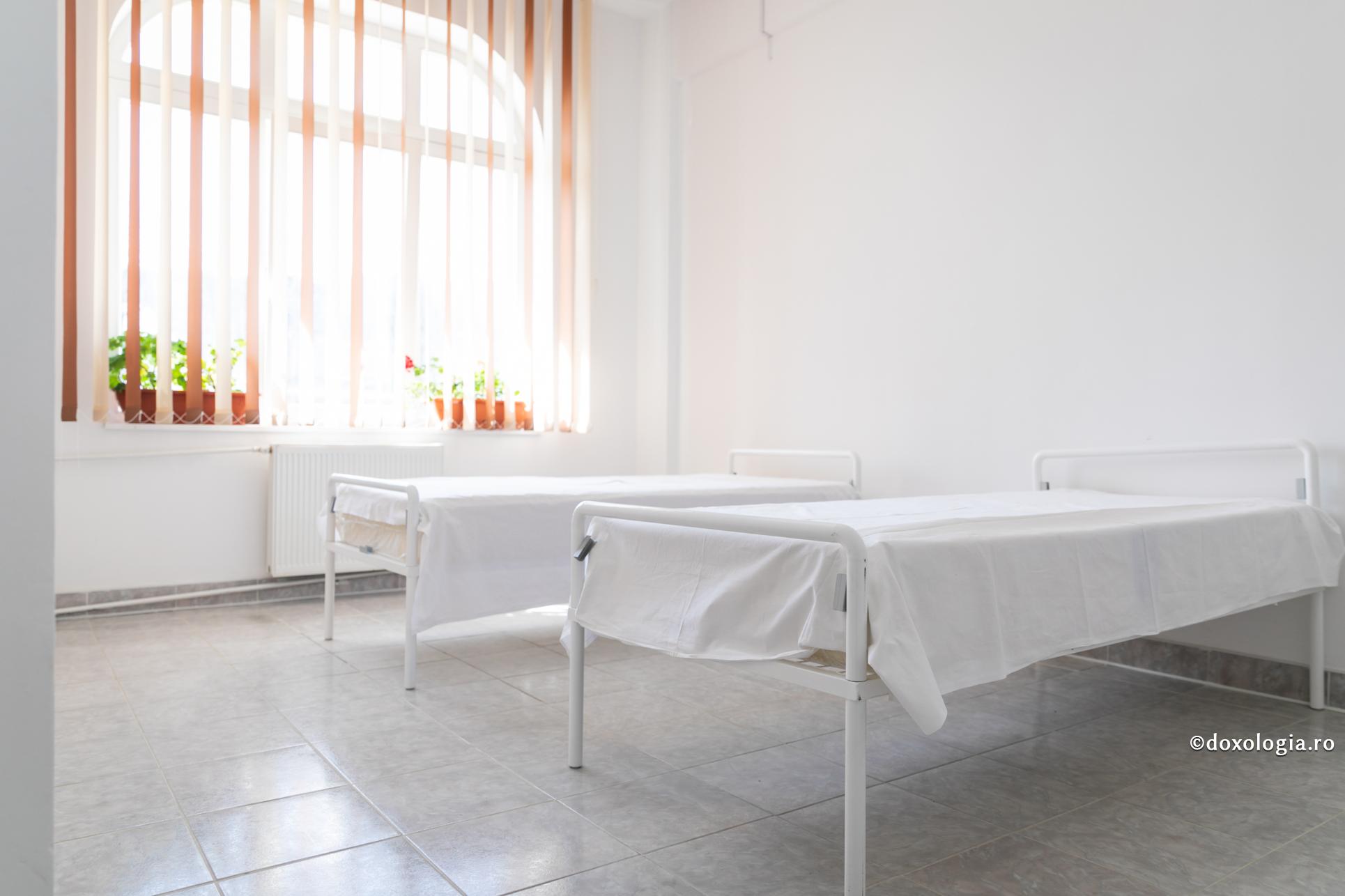 Bolnavului i se cer doar răbdarea şi mulţumirea