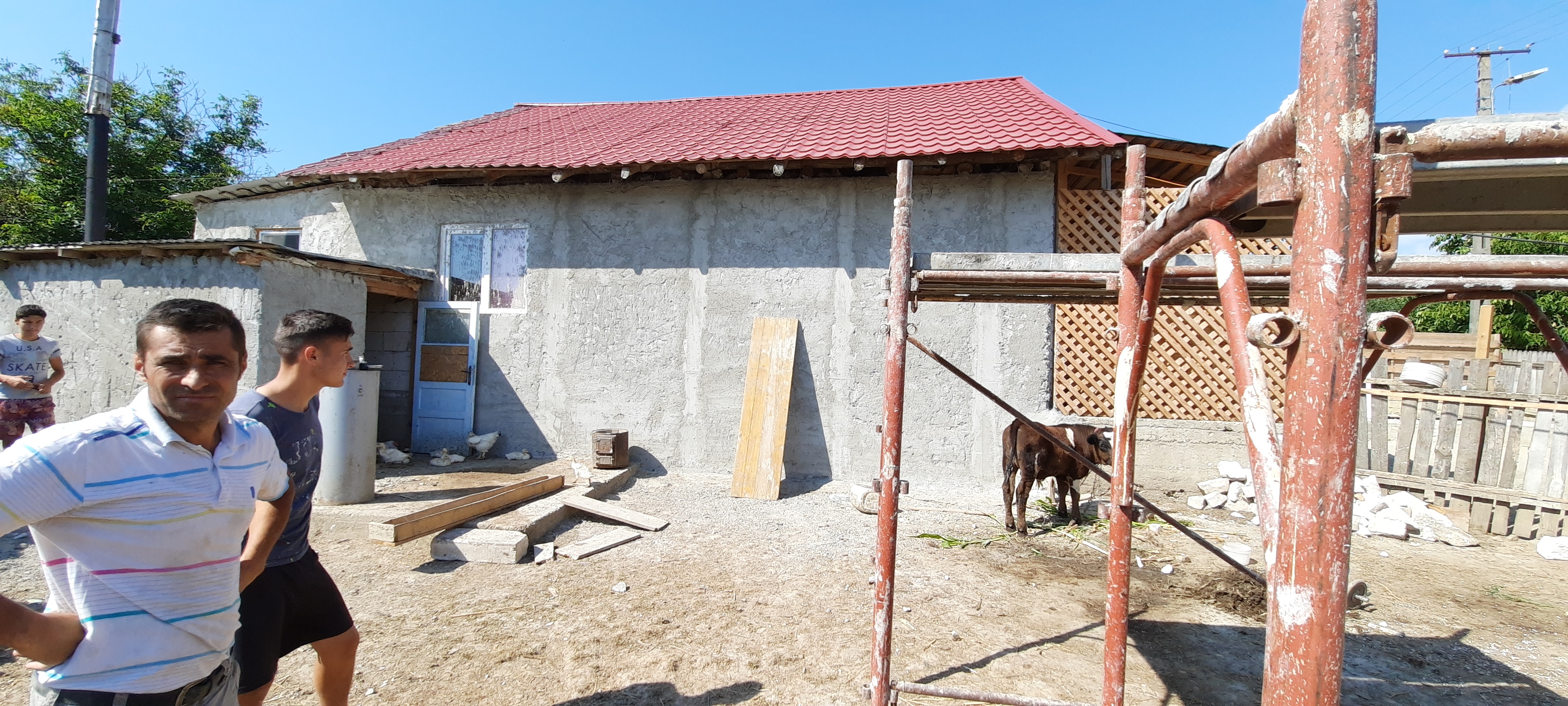 Lucrările la casa familiei Pătrașcu se apropie de final