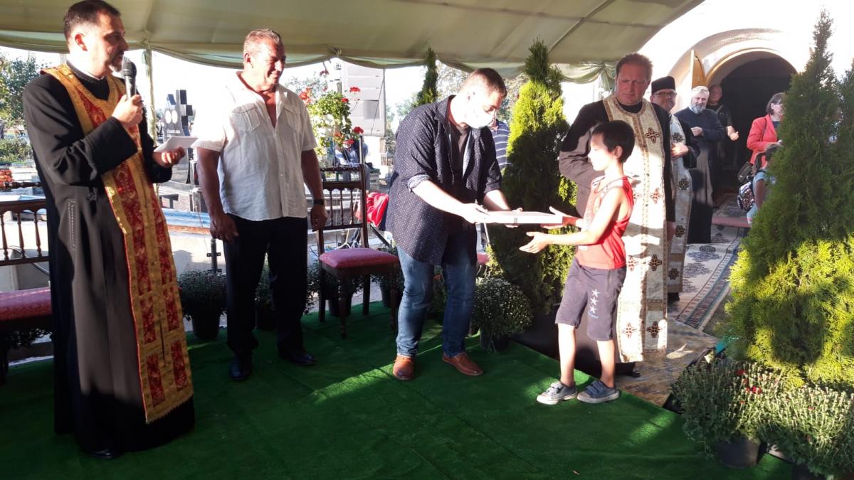 Premii pentru copiii din Parohia Horia Premii pentru copiii din Parohia Horia