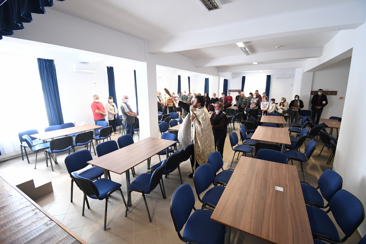 Căminul cultural „Sfinţii Ioachim şi Ana” din Buhalniţa a fost sfinţit