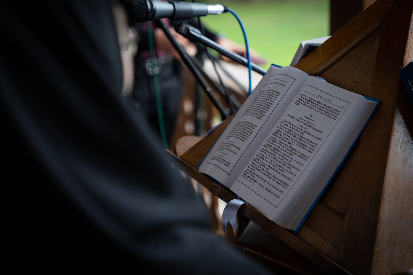 Hram la Vorona: „Faptele noastre pot să-L nască pe Hristos în inimile oamenilor sau pot să-L alunge”