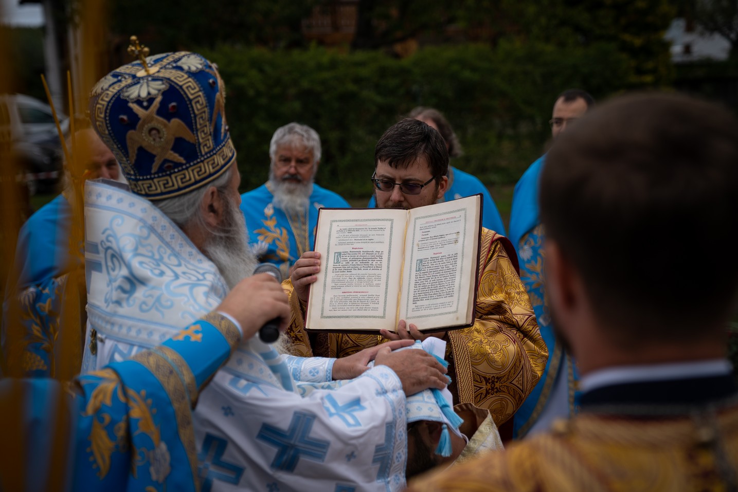 Hram la Vorona: „Faptele noastre pot să-L nască pe Hristos în inimile oamenilor sau pot să-L alunge”