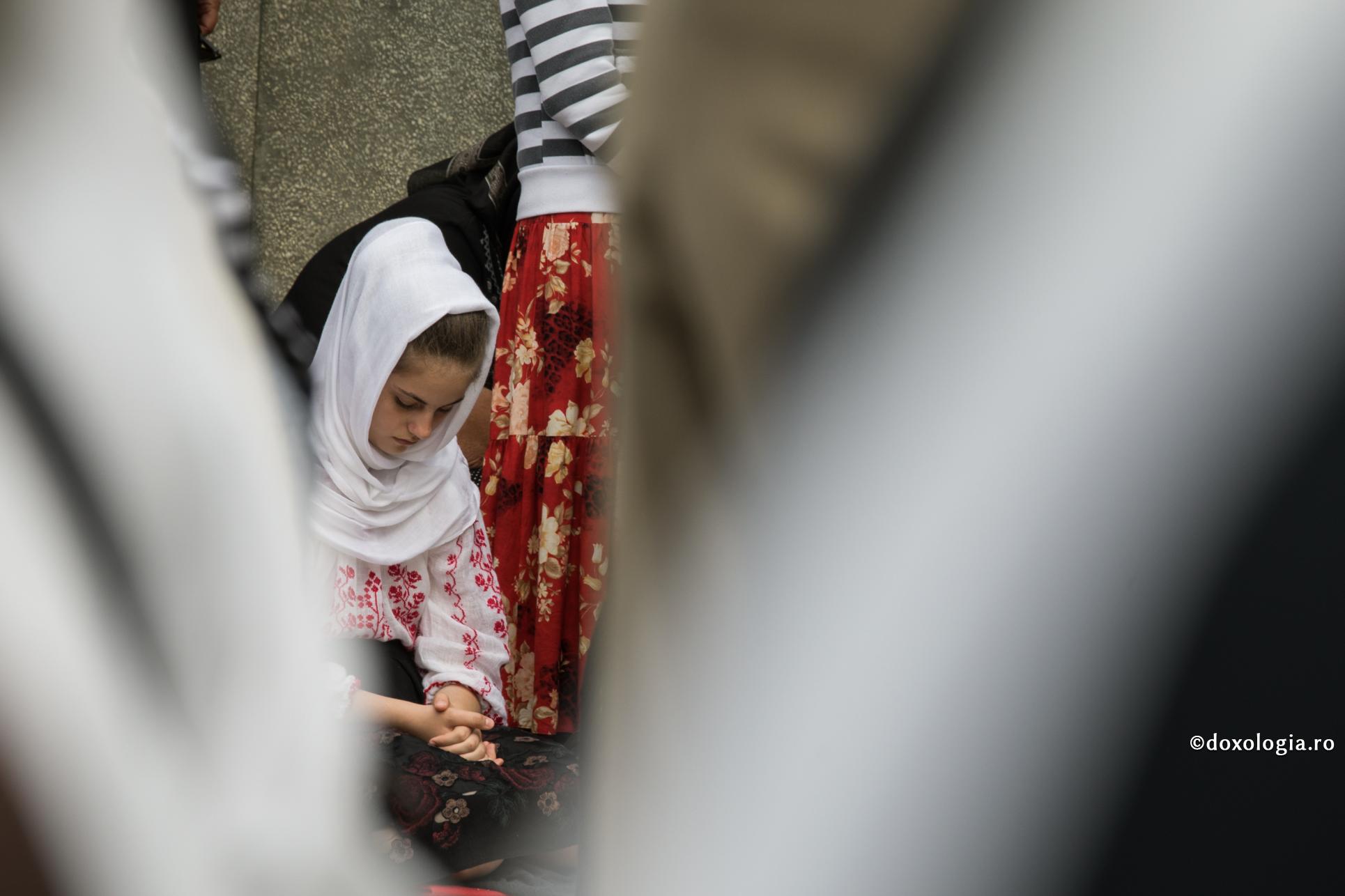 Cât suntem de smeriți?