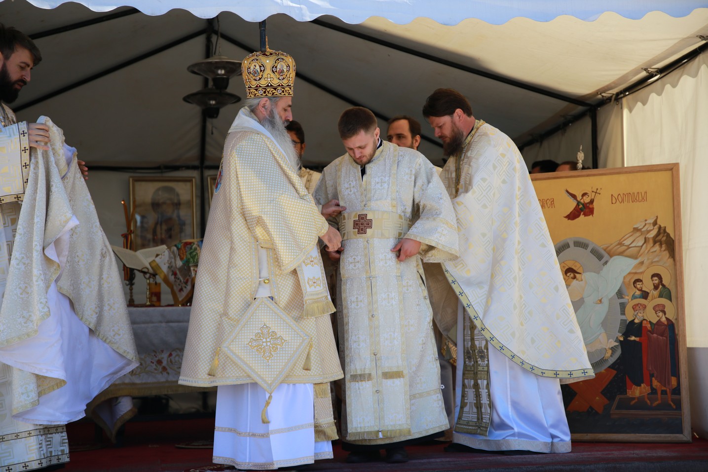 6 Sfinte Liturghii, oficiate în această duminică la Ansamblul Mitropolitan Iași