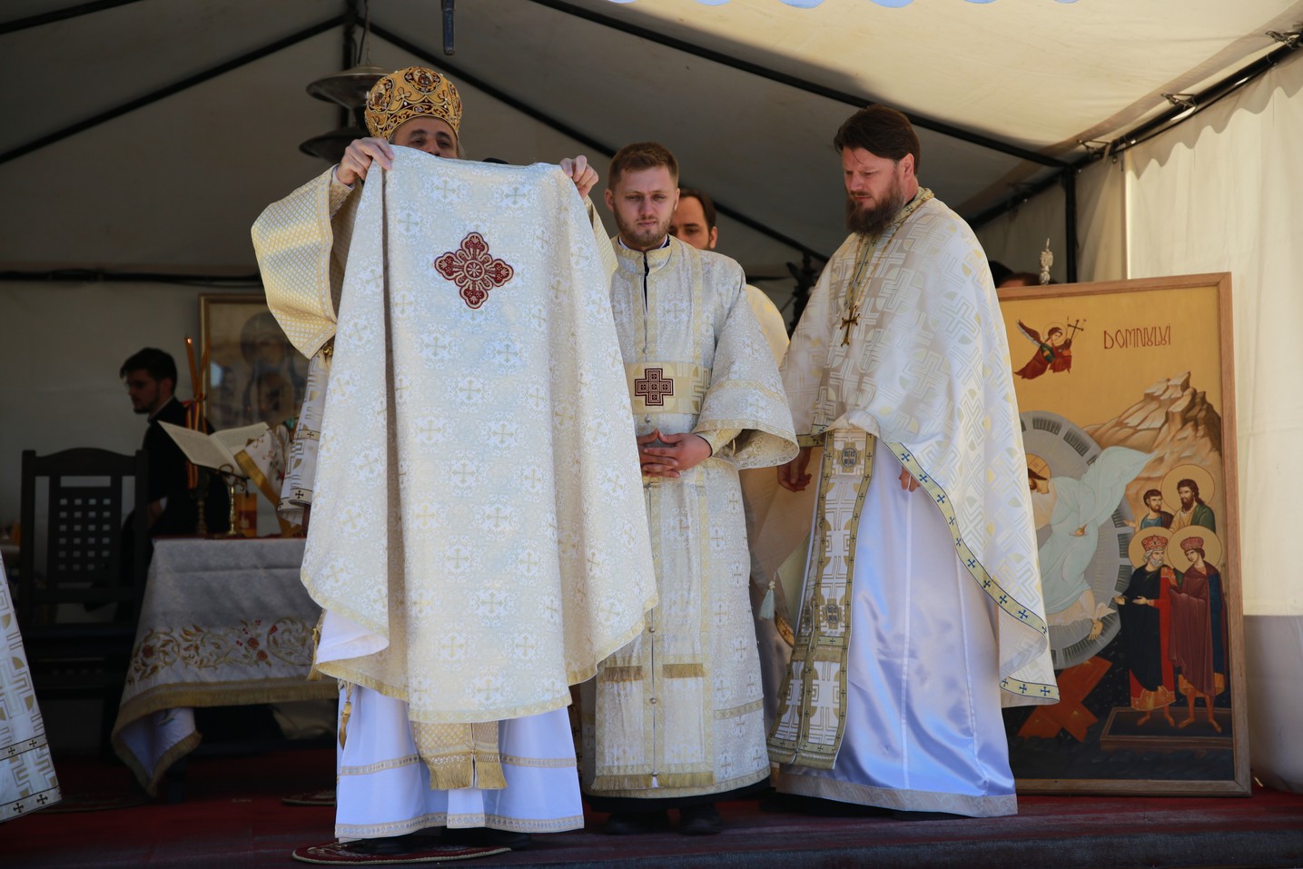 6 Sfinte Liturghii, oficiate în această duminică la Ansamblul Mitropolitan Iași