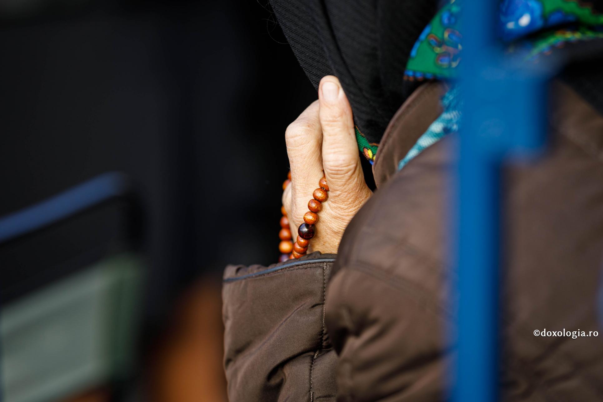 Doar credința poate stinge săgețile cele aprinse ale vrăjmașului