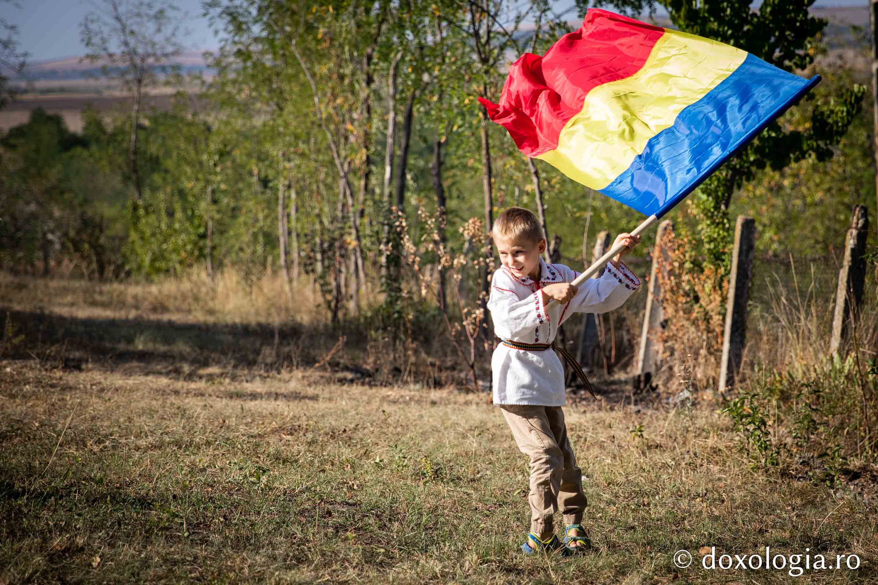 foto: Bogdan Bulgariu Binecuvântări arhierești în parohiile din județul Iași