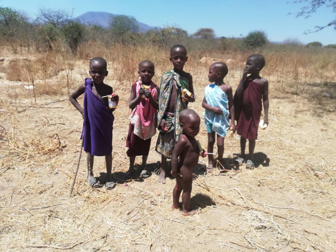 Pomeniri în Tanzania pentru sufletele unor români