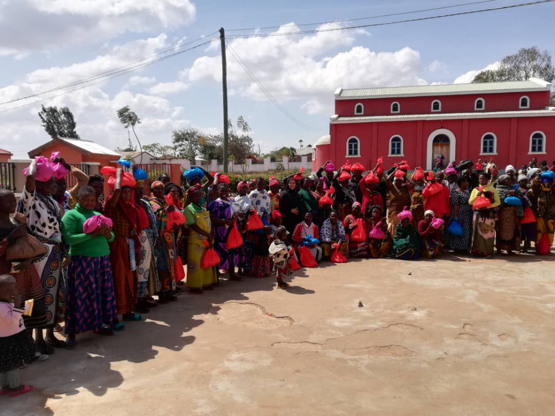 Pomeniri în Tanzania pentru sufletele unor români