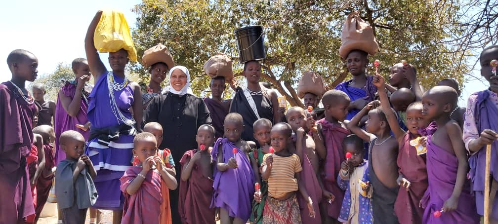 Pomeniri în Tanzania pentru sufletele unor români