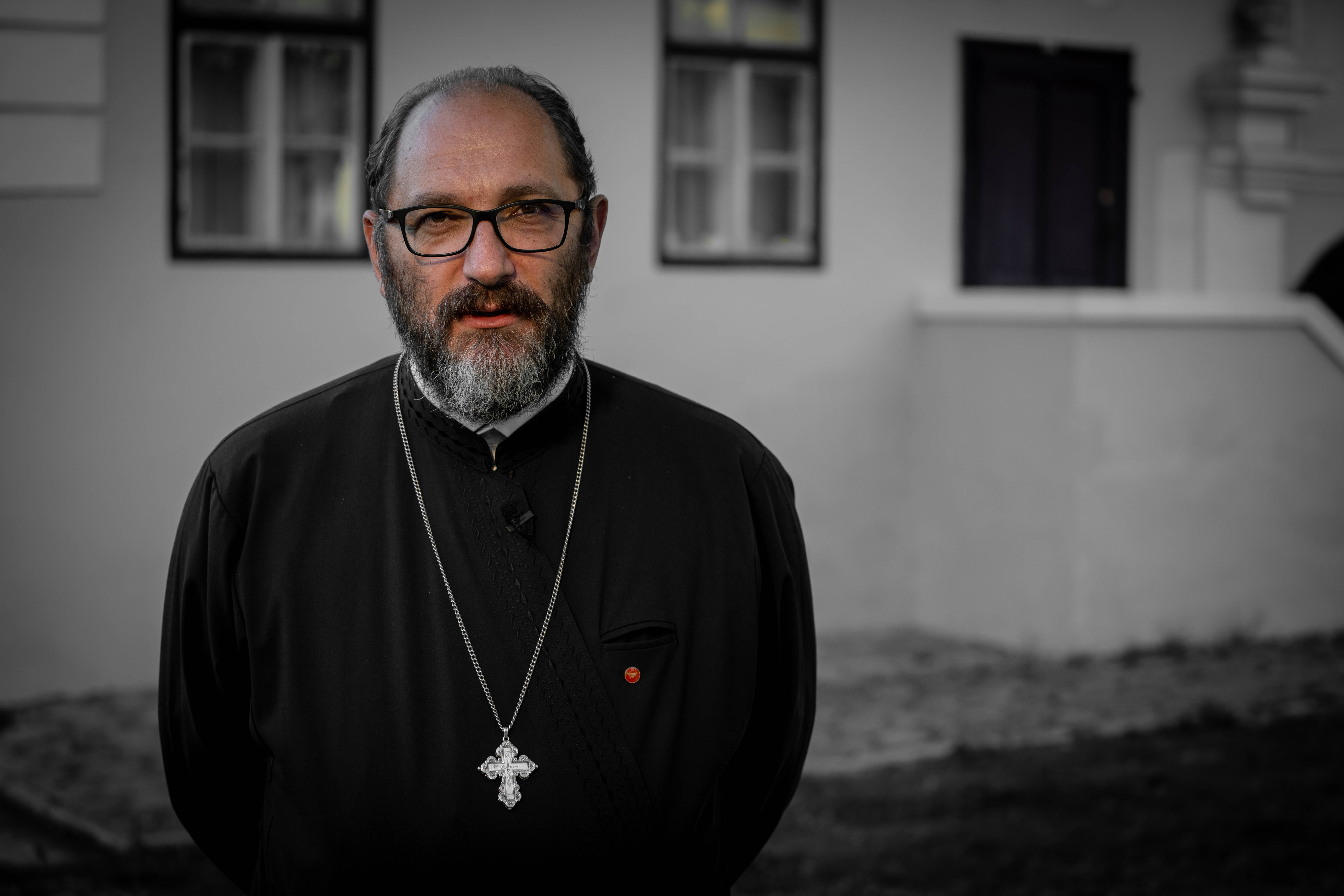 (Video) Părintele Constantin Necula: „Sfânta Parascheva este un foarte bun medicament pentru această perioadă”