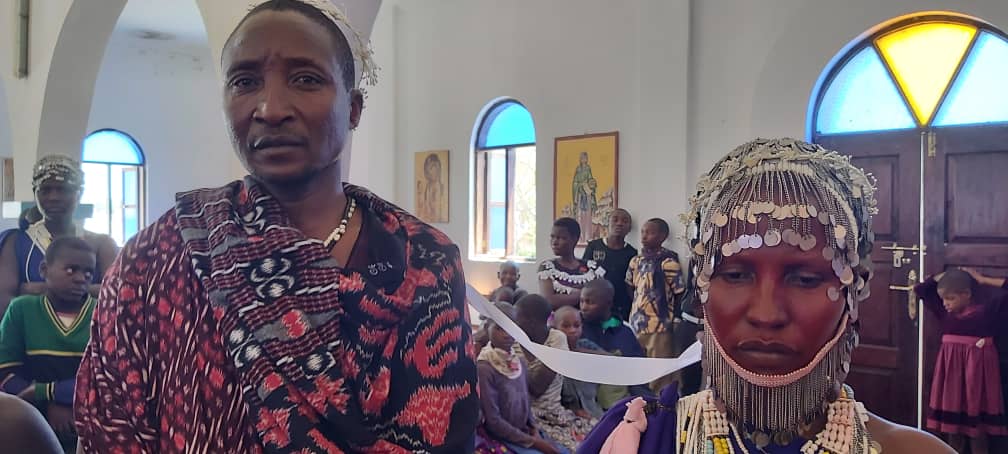 Taina Sfintei Cununii pentru 9 familii de massai ortodocși