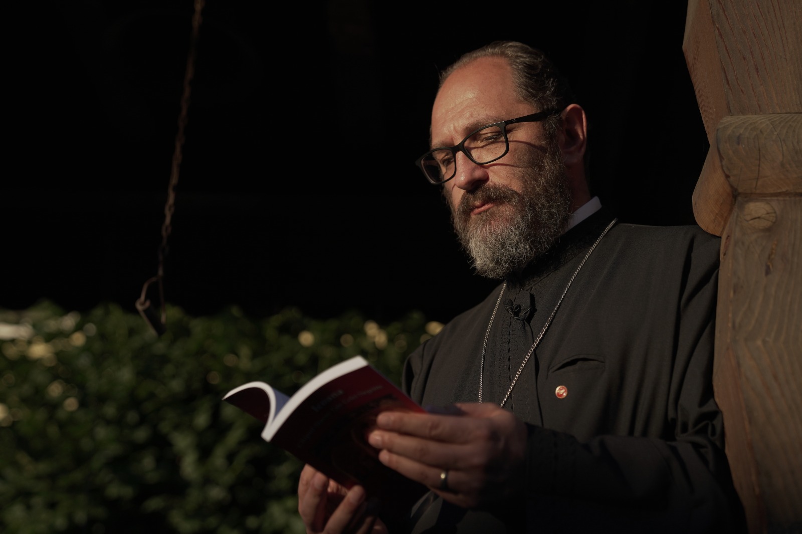 După cum Moise a înălțat șarpele în pustie (Ioan 3, 13-17)