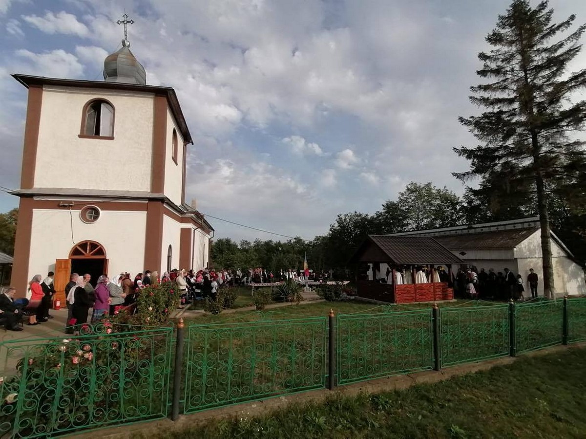 Slujbă misionară în Parohia Dorobanți, Protopopiatul Botoșani