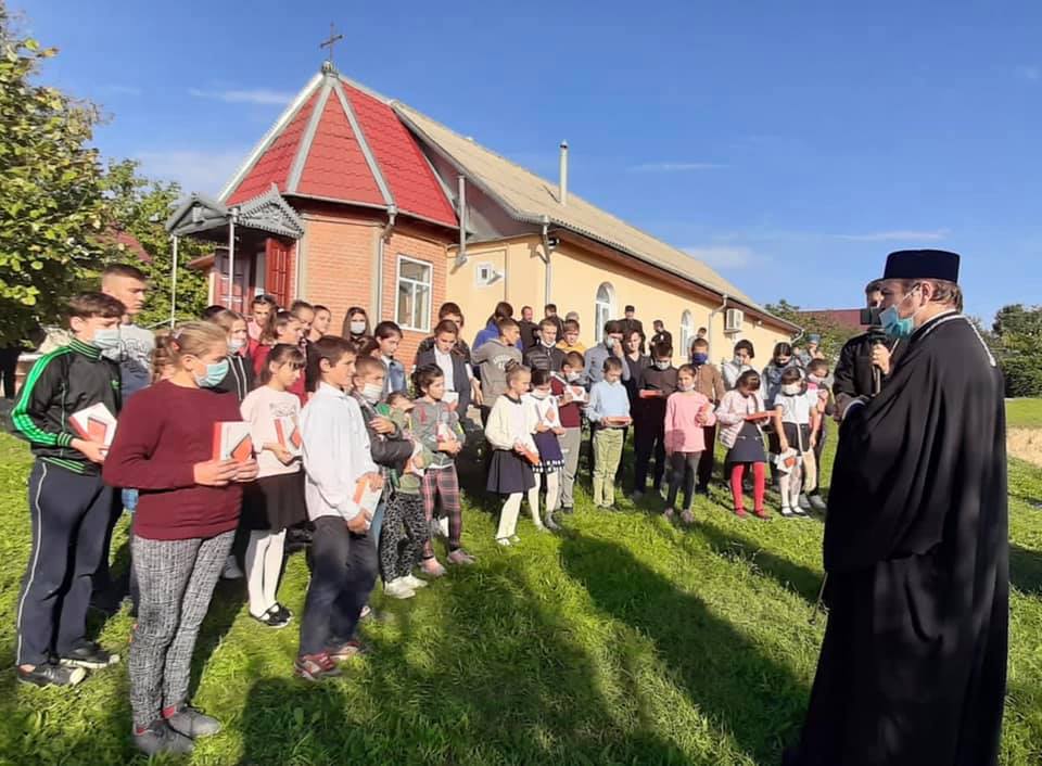 Tablete pentru copiii din Episcopia Basarabiei de Sud