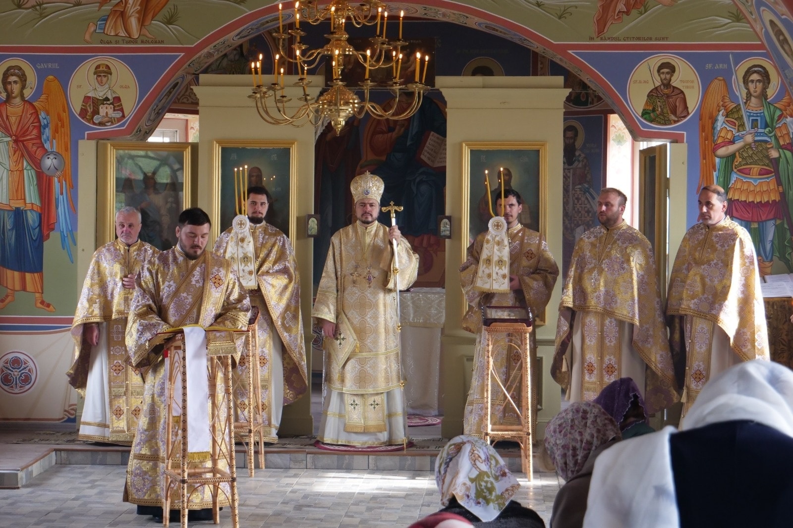 Biserica din Badicul Moldovenesc, târnosită de PS Veniamin Biserica din Badicul Moldovenesc, târnosită de PS Veniamin