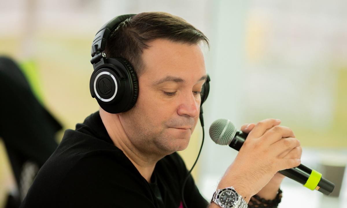 Foto: facebook.com/radiozu Daniel Buzdugan: „Sfântă Cuvioasă Parascheva, să te rogi în continuare la Hristos pentru întreaga noastră Românie!”