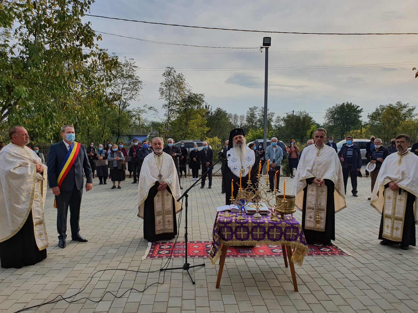 Capela mortuară de la Parohia Cârniceni a fost sfințită