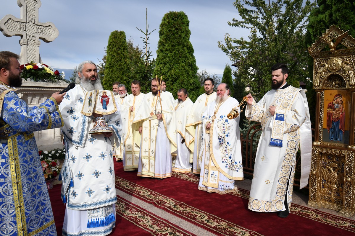Hramul Catedralei „Acoperământul Maicii Domnului” a Mănăstirii Hadâmbu