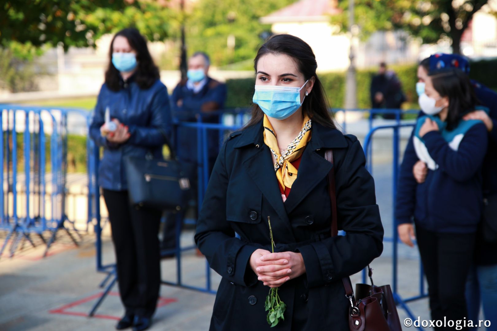 Liturghie arhierească pentru credincioșii ieșeni: „Biserica se află nu în mâna oamenilor, ci în mâna lui Dumnezeu”